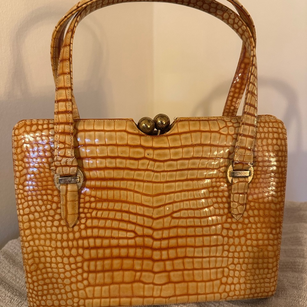 Vintage Dorian Vintage 60s Elegant Yellow Crocodile-Embossed Women's Bag